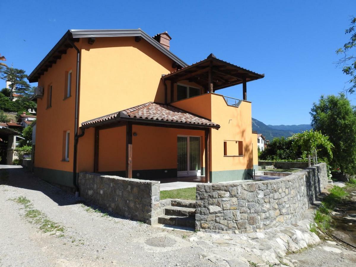 Pocitniska Hisa Casa de hóspedes Dobravlje Exterior foto